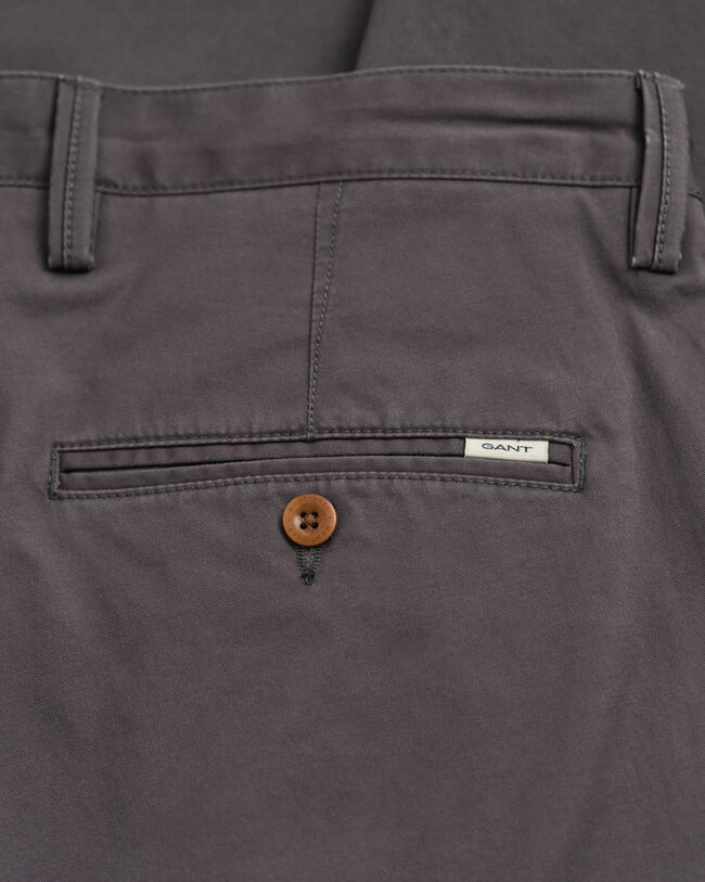 Slim Fit Twill Chinohose