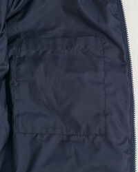 Leichte Steppjacke im Bomberstil