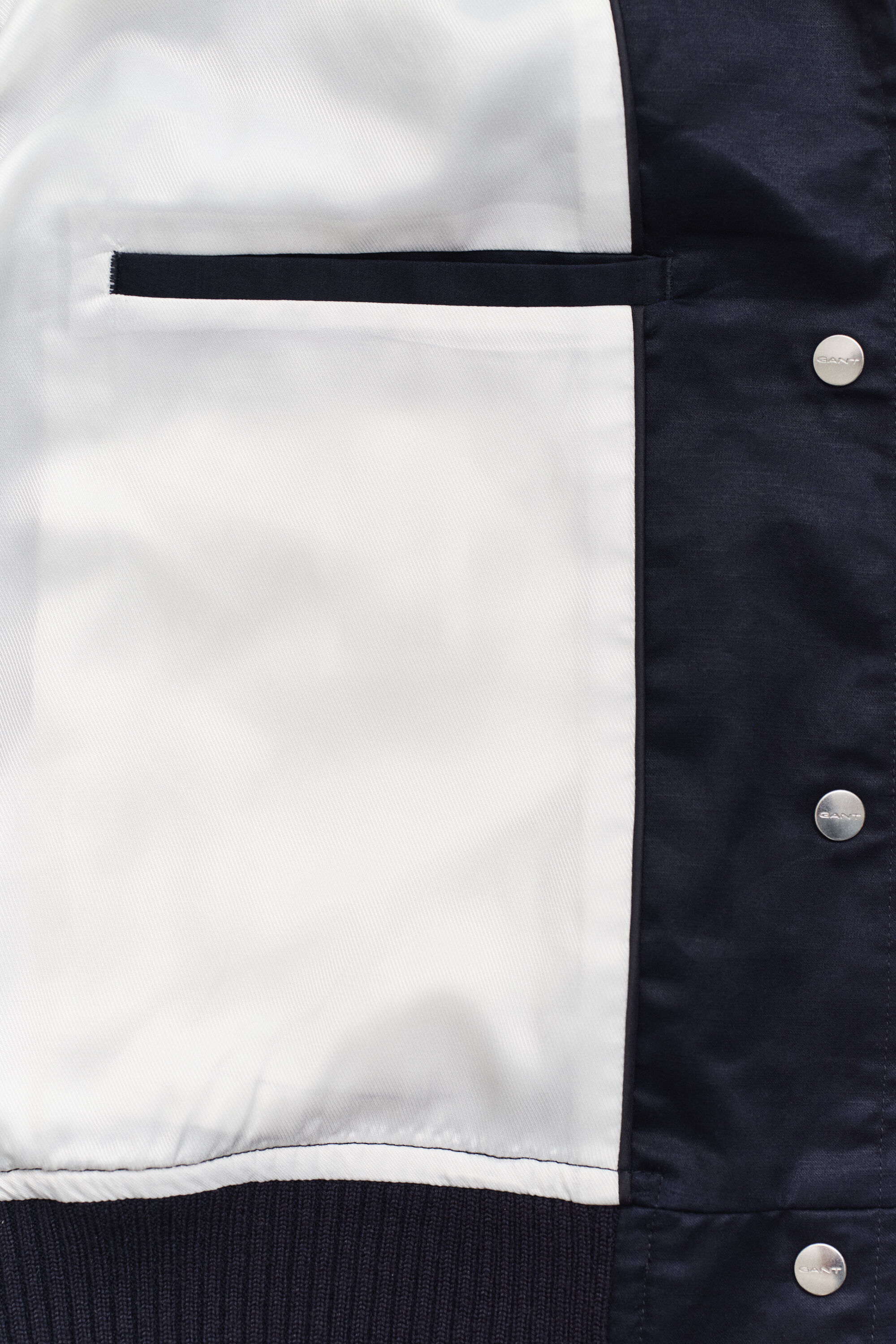 Varsity Jacke aus Satin