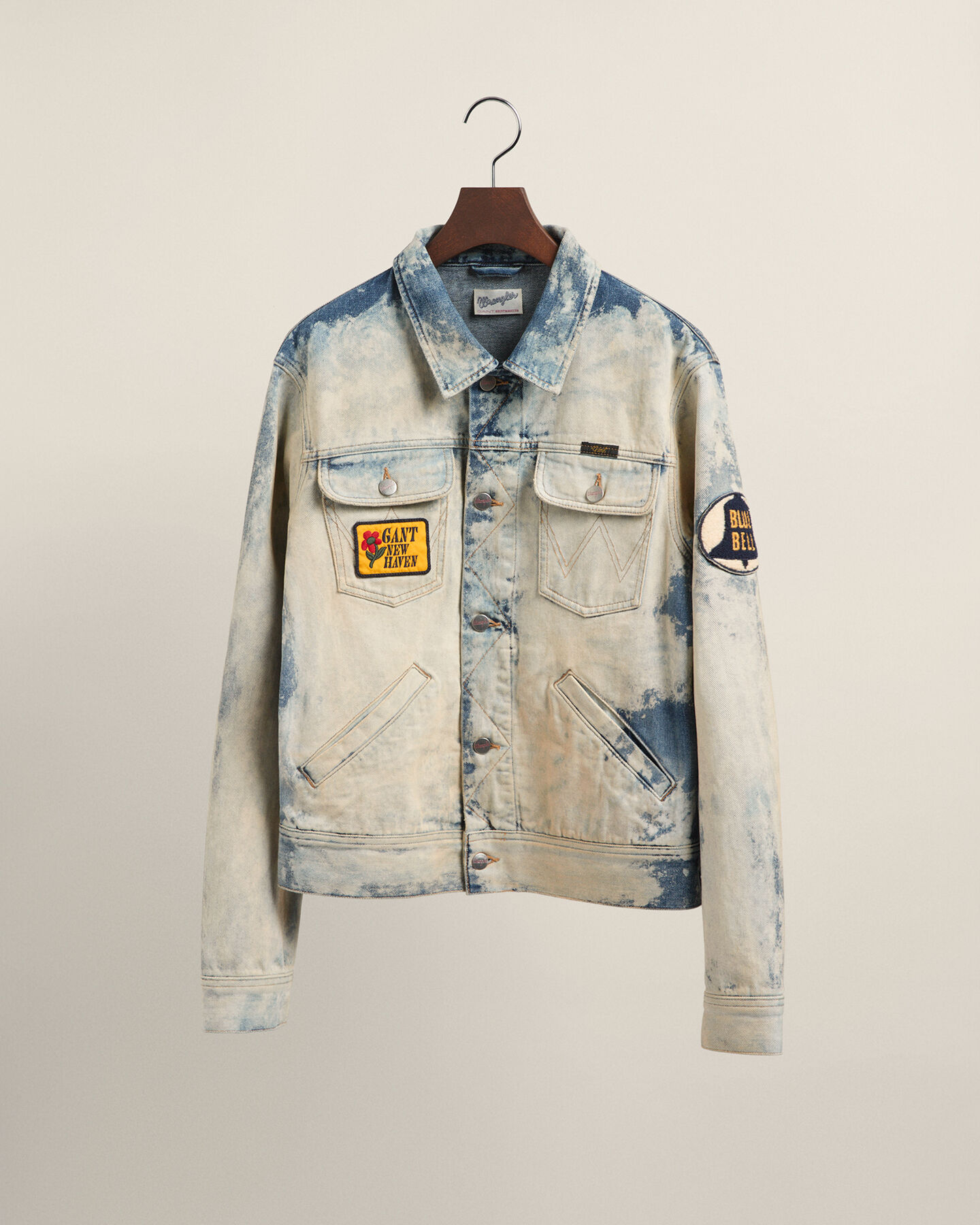 Wrangler x GANT Jeansjacke in ausgeblichener Optik