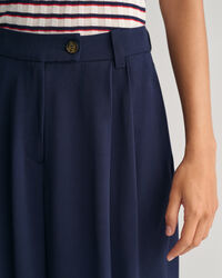 Loose Fit Chinohose mit niedriger Bundhöhe und weitem Bein