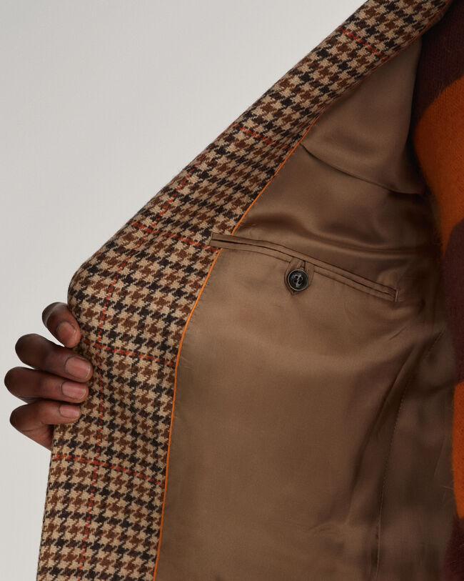 Schweres Karosakko aus Wolle