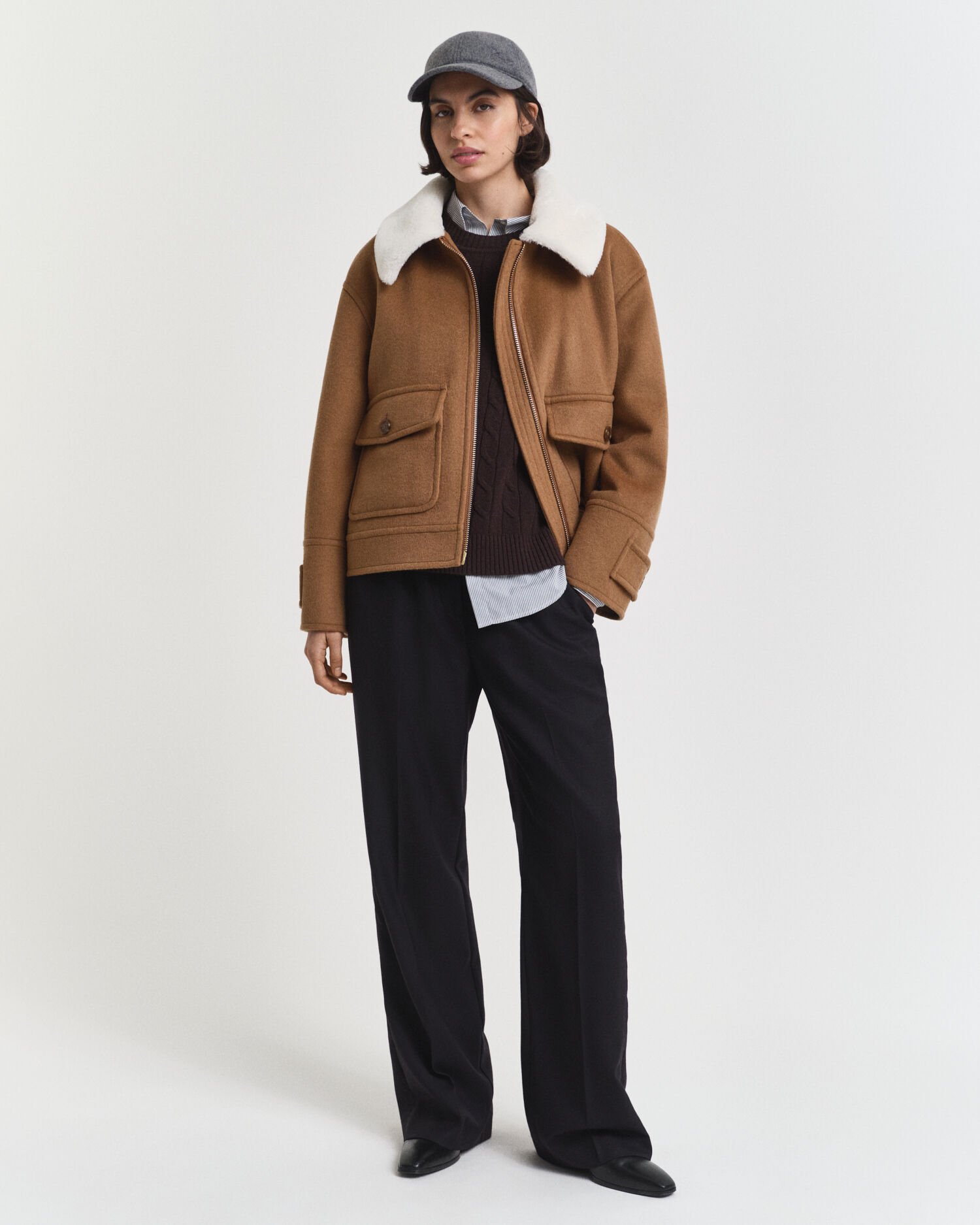 Lambswool Zopfstrick Rundhalspullover