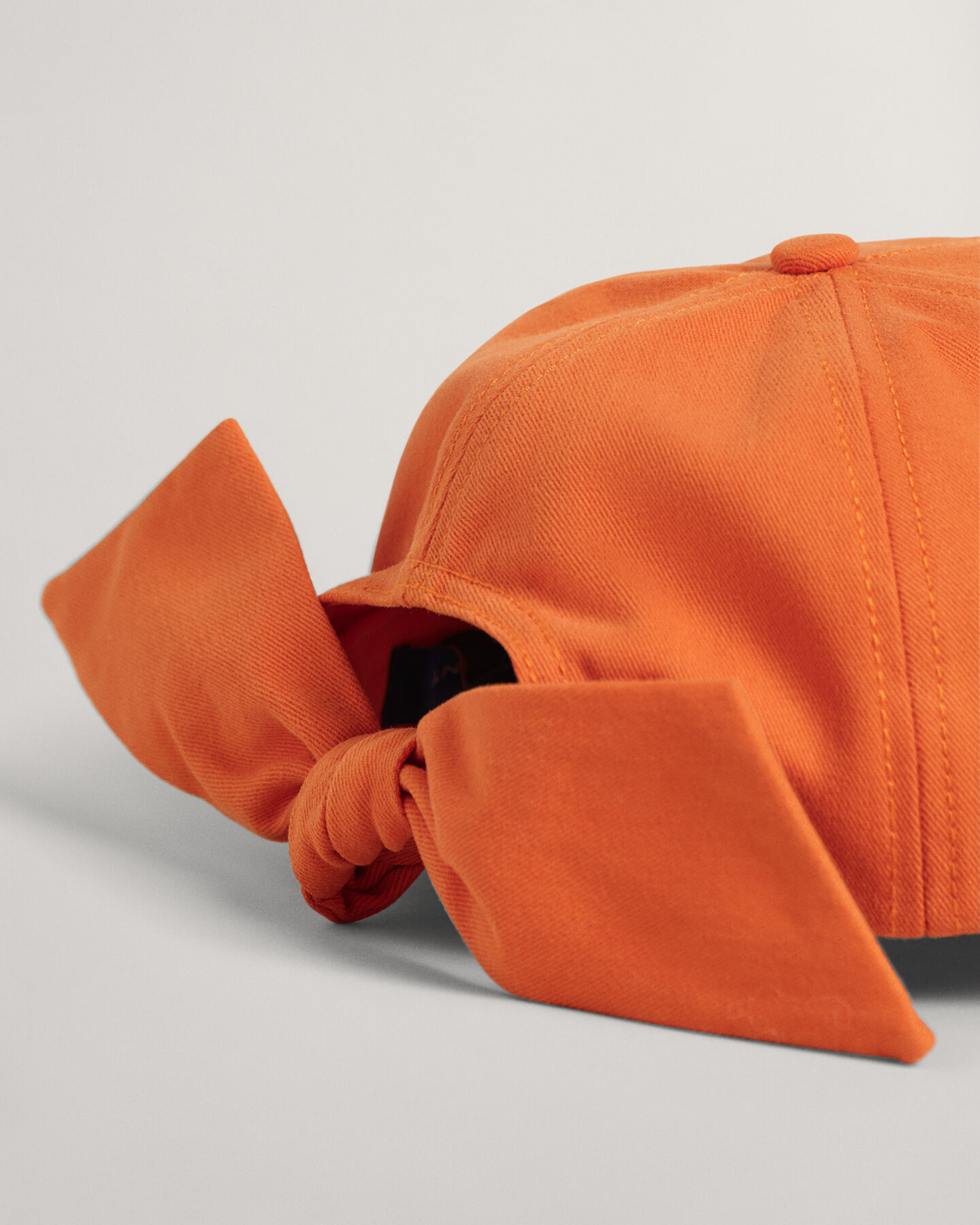 Tonal Cap mit Stickerei