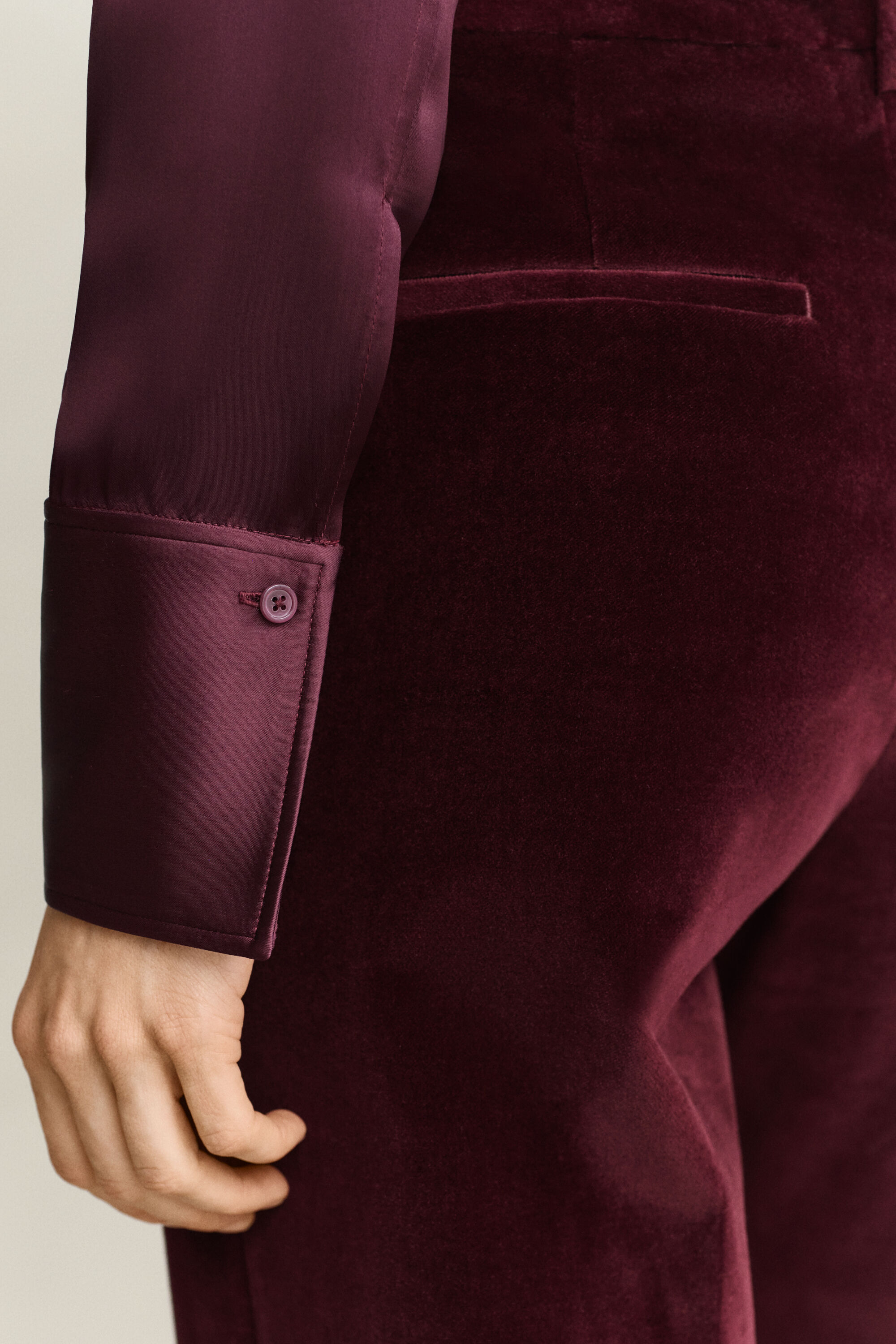 Slim Fit Bluse