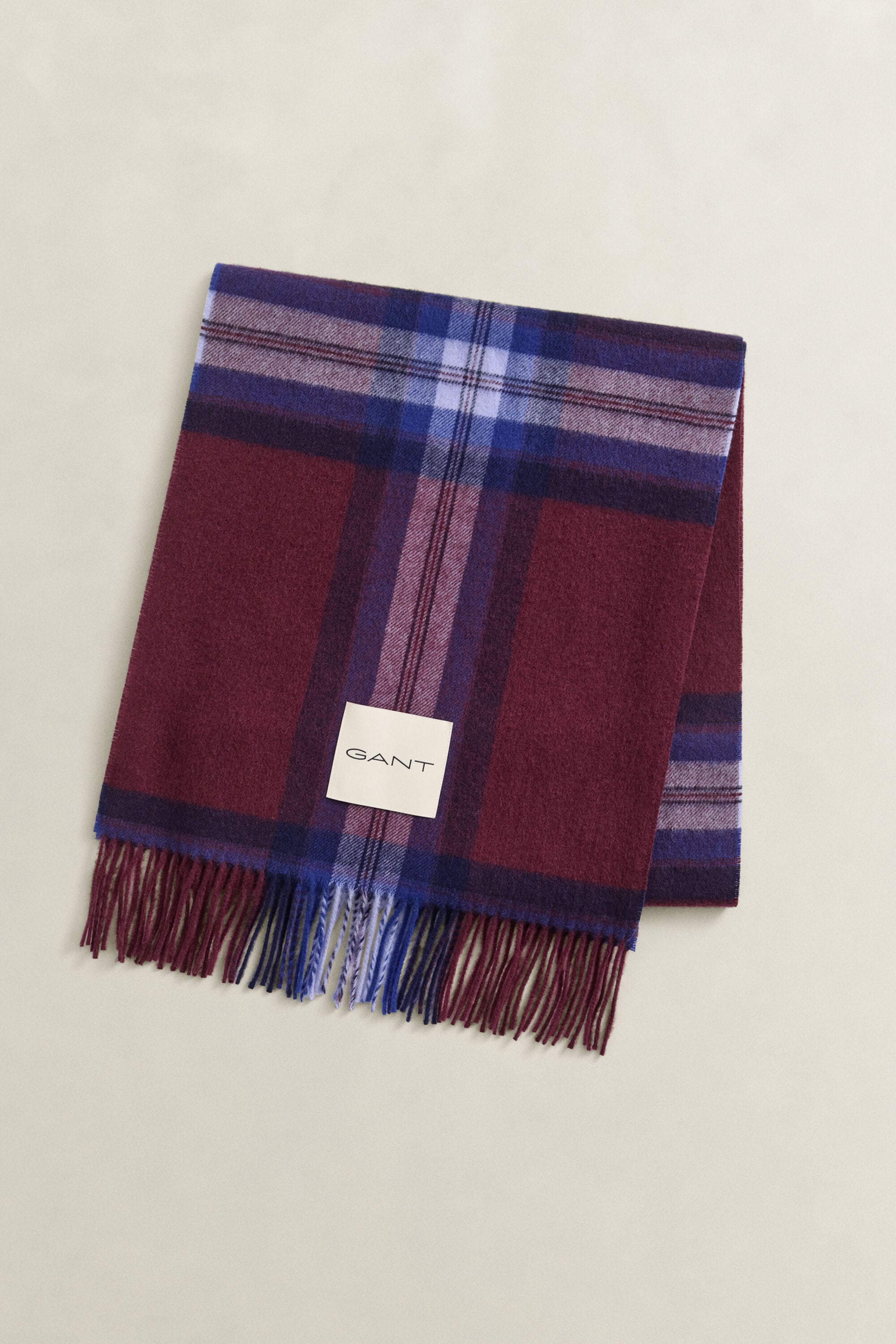 Wollschal mit Tartan-Muster