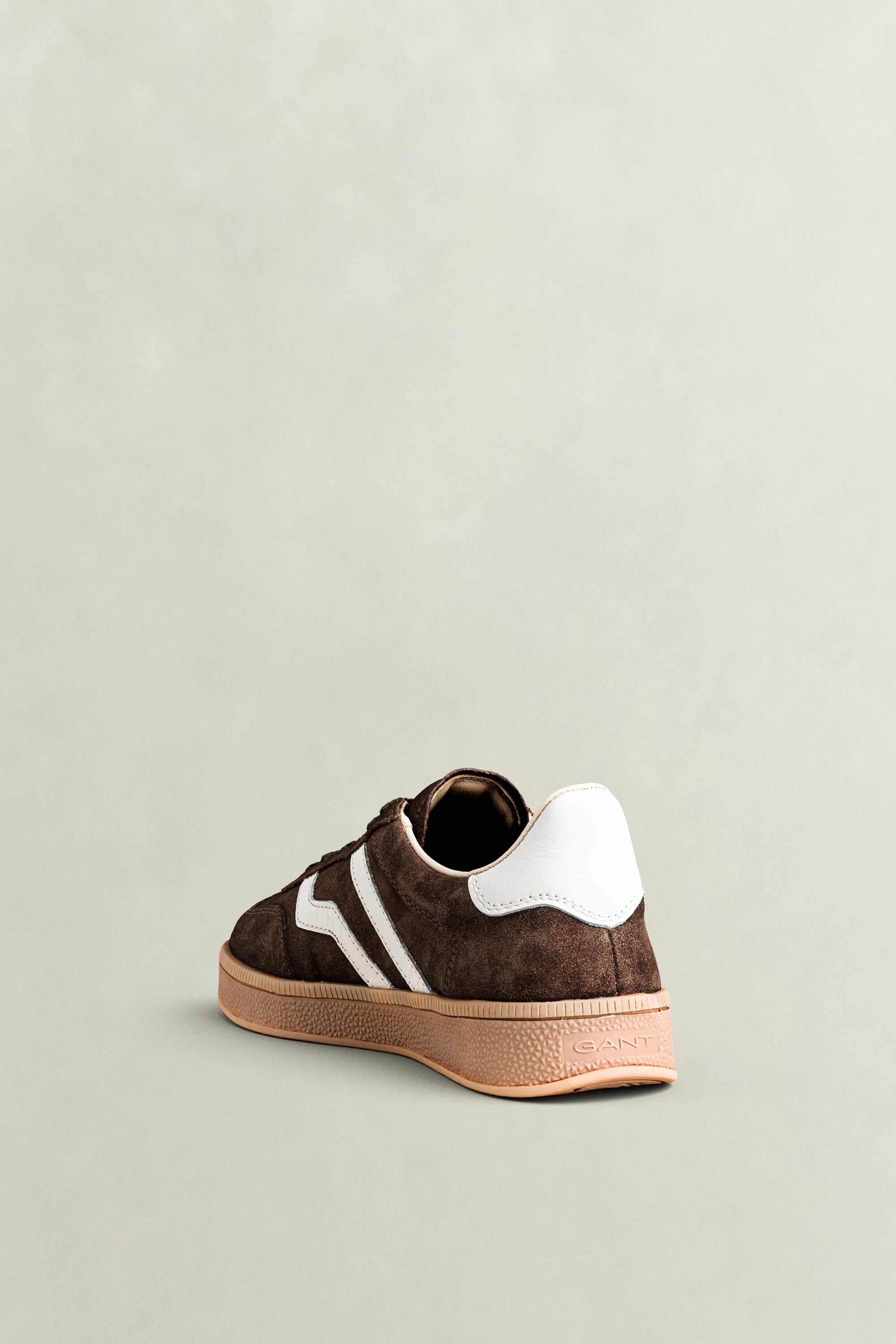 Cuzima Sneaker aus Veloursleder