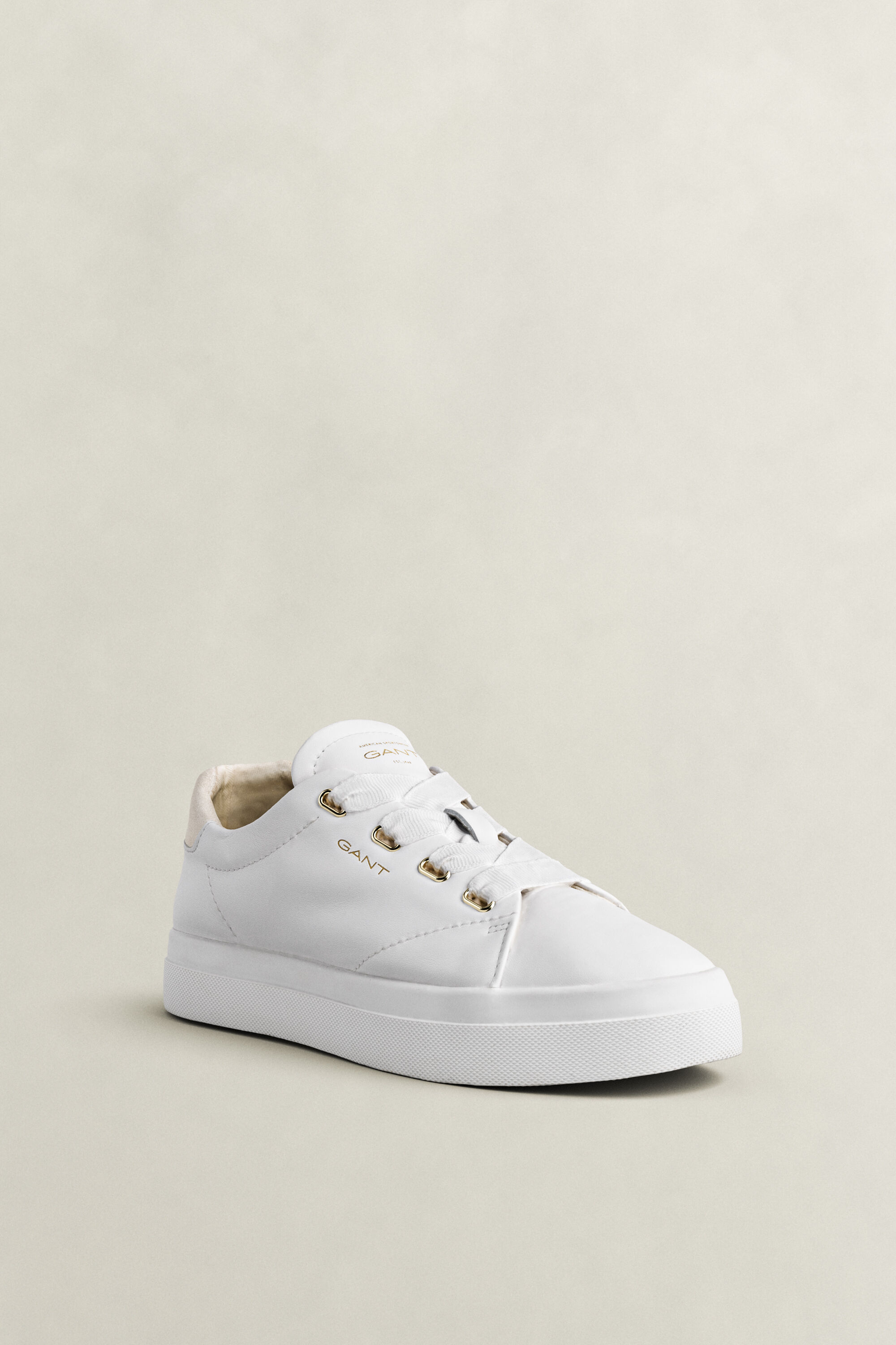 Avona Sneaker aus Leder — WHITE