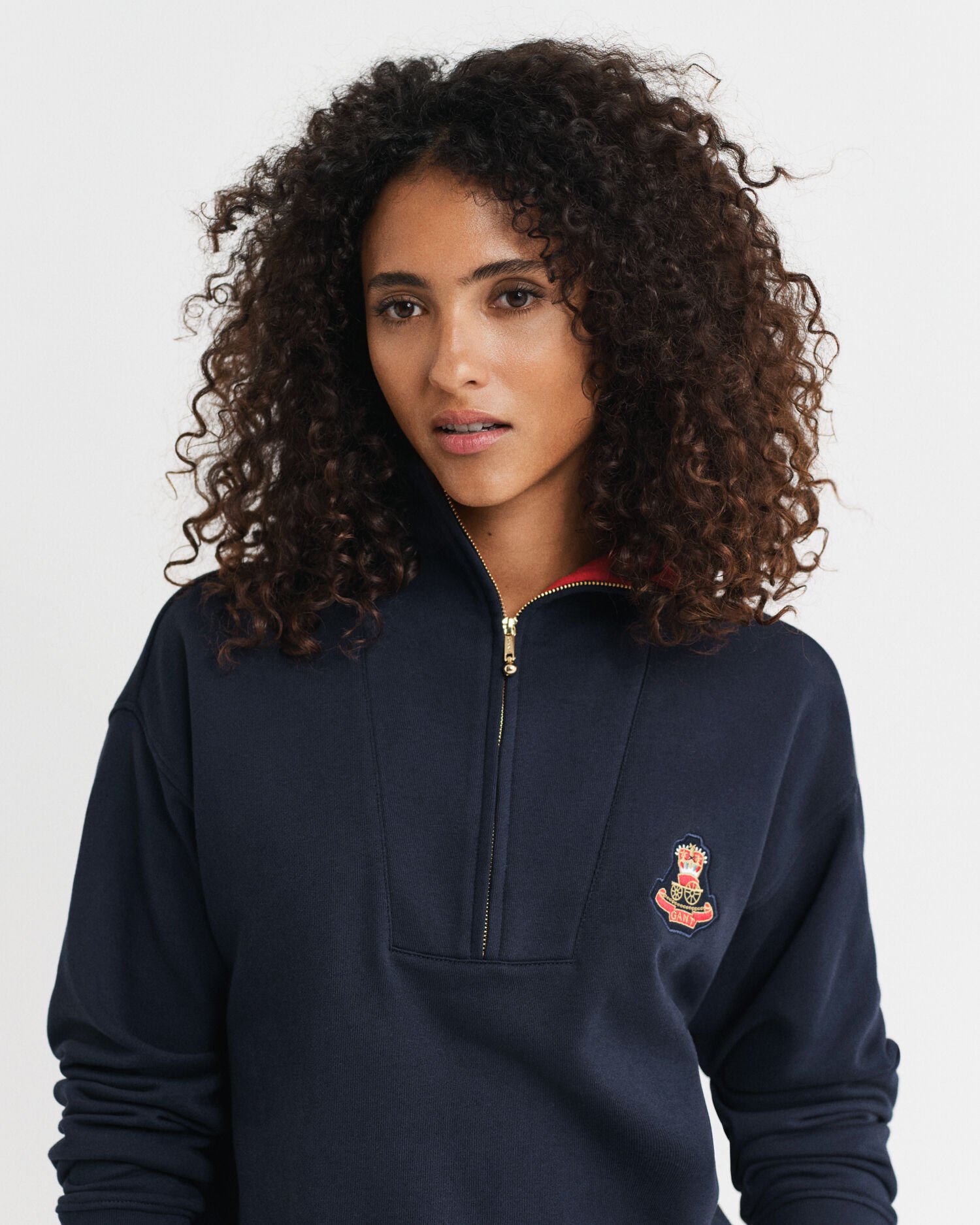 Crest Sweatshirt mit Reißverschlusskragen