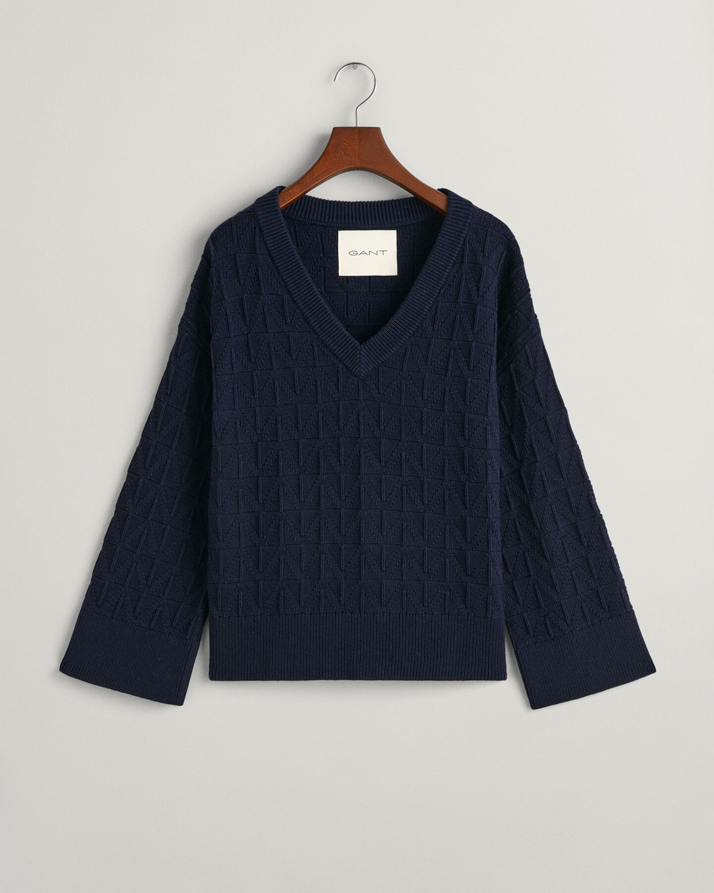 V-Neck Pullover mit Fischgr&auml;tmuster