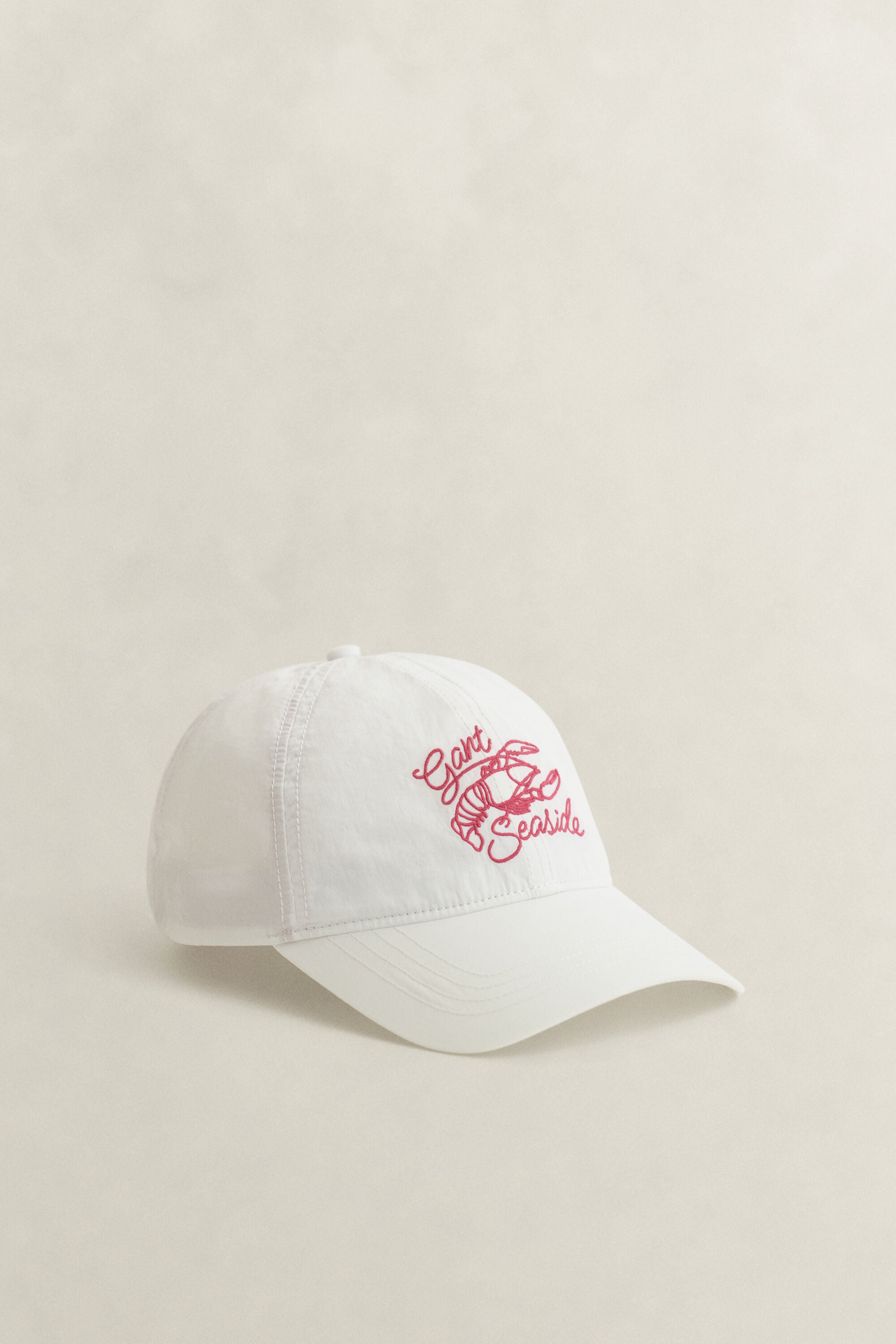Graphic Cap in Crinkle-Optik