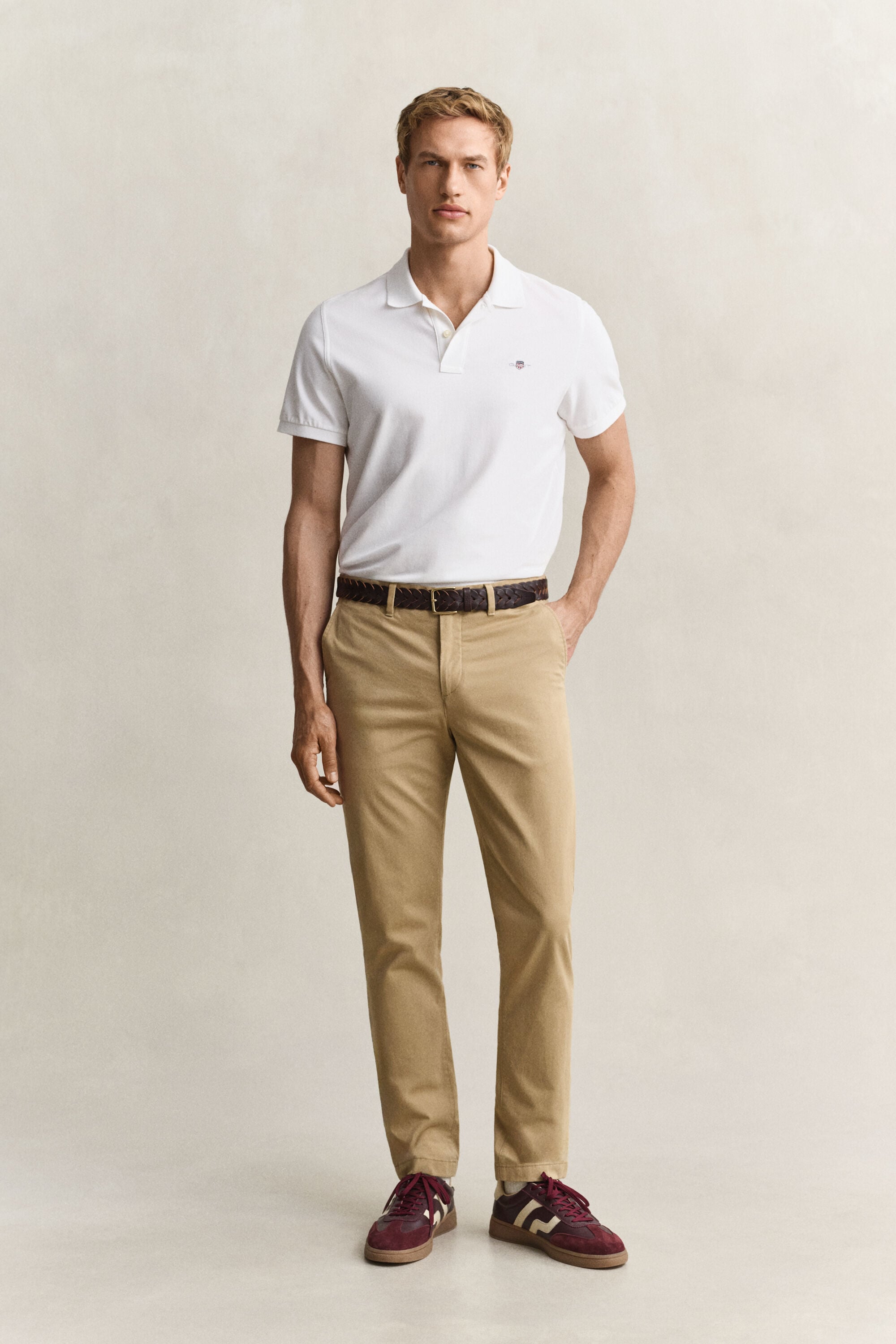 Classic Slim Fit Chinohose