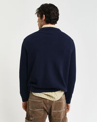 Rundhalspullover mit Badge