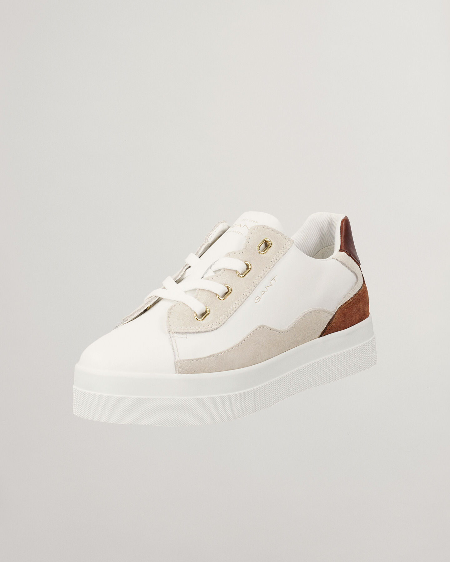 Avona Sneaker