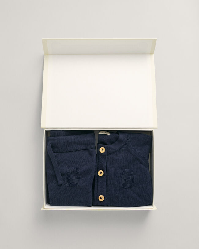 Baby Geschenkset mit Strickjacke und Hose