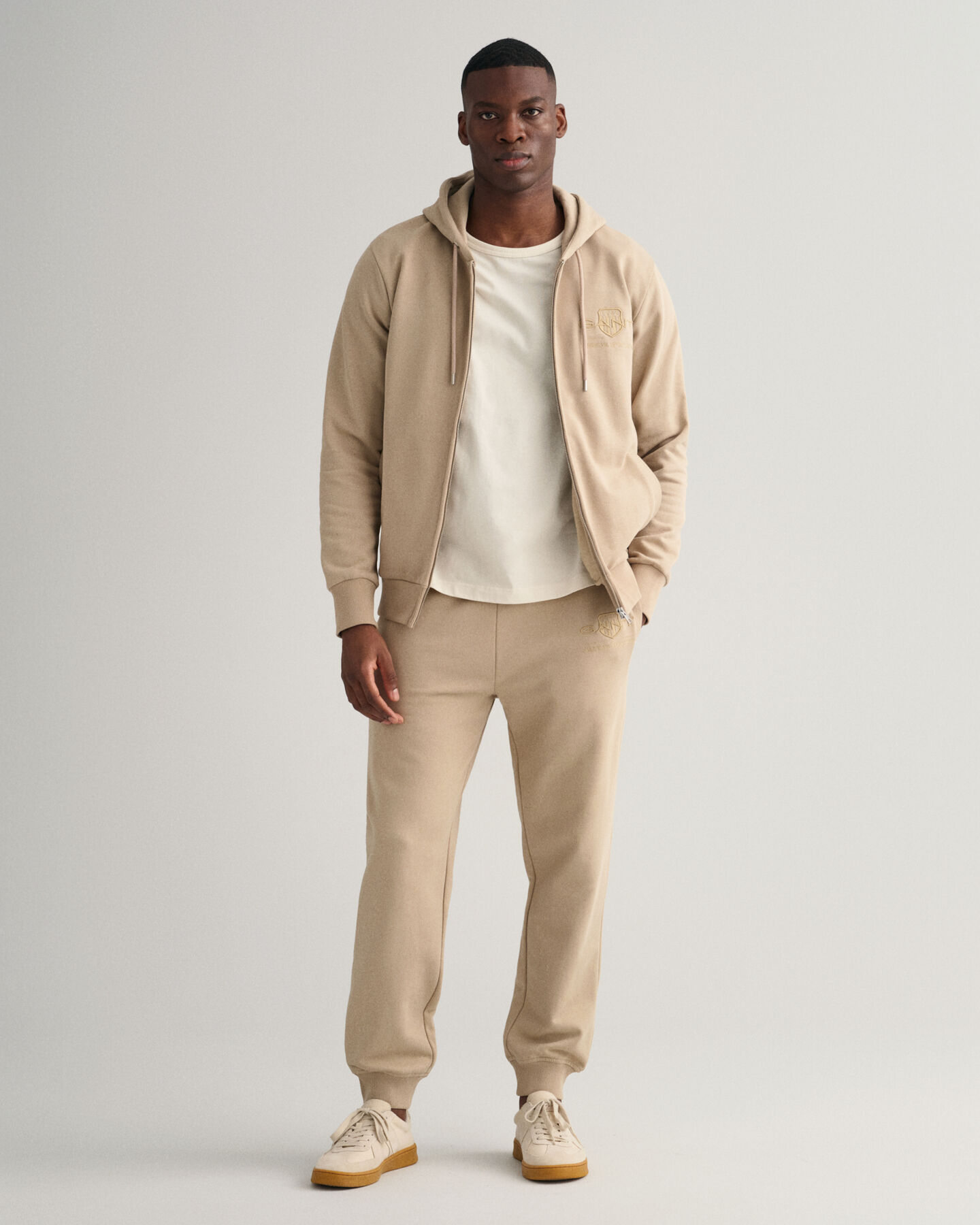 Tonal Shield Sweatjacke