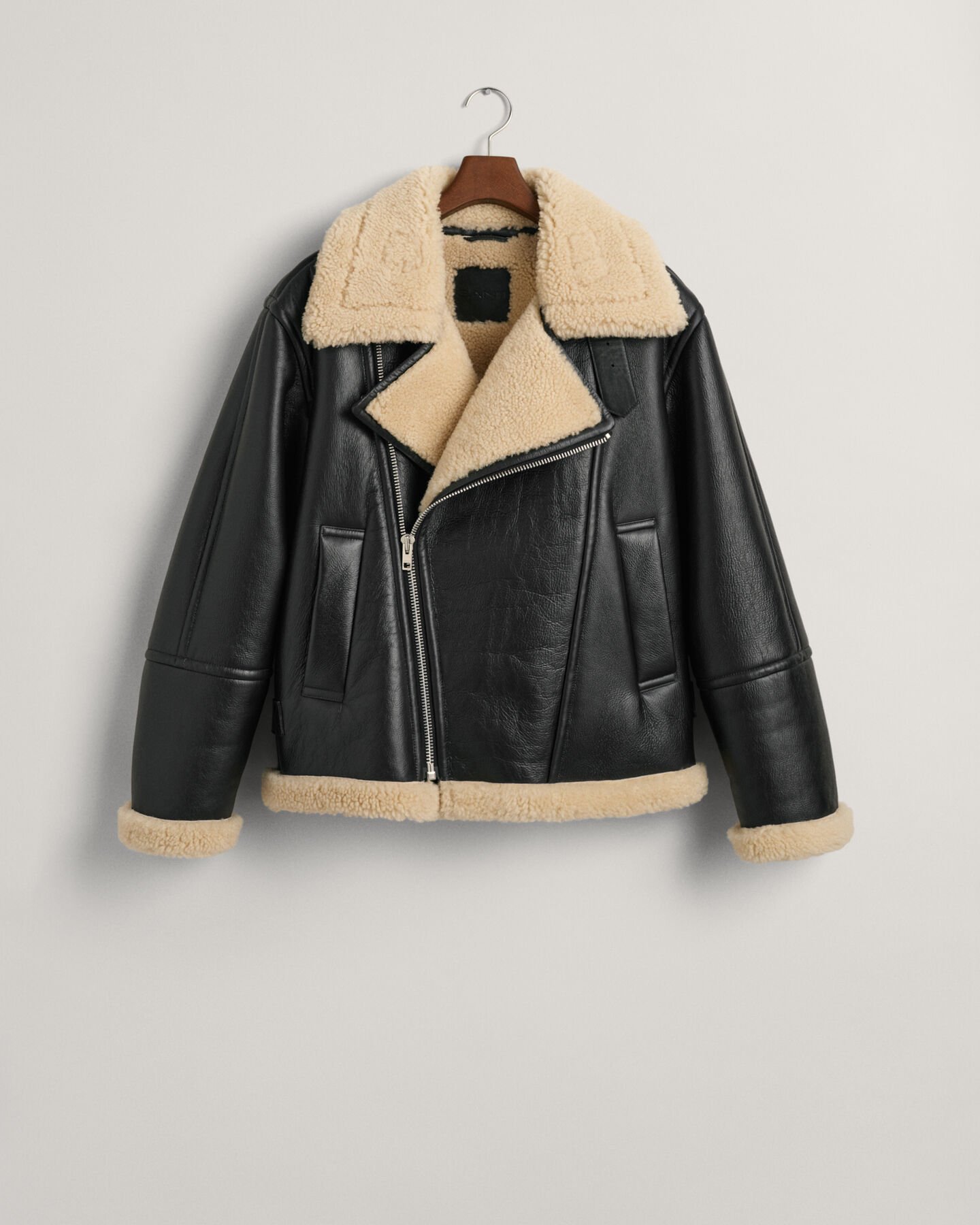 Schwere Shearling-Jacke