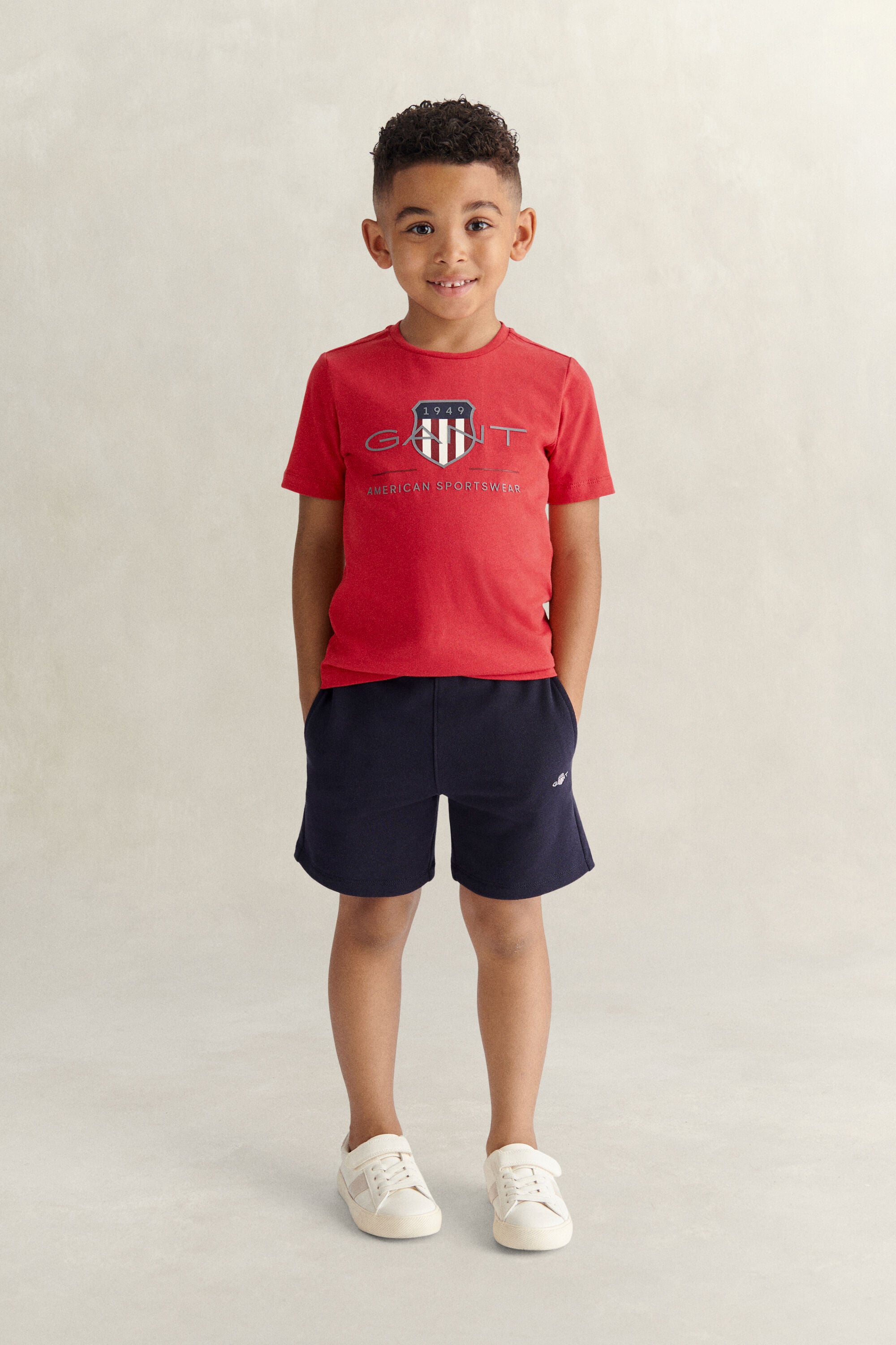 Boys Archive Shield Set mit T-Shirt und Sweatshorts