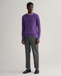 Schmal zulaufende Hose mit Fischgrätmuster