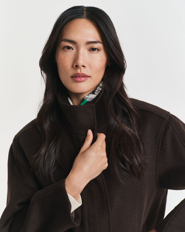 Kurze Reißverschlussjacke aus Wolle