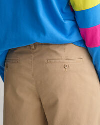 Relaxed Fit Shorts mit Bundfalten