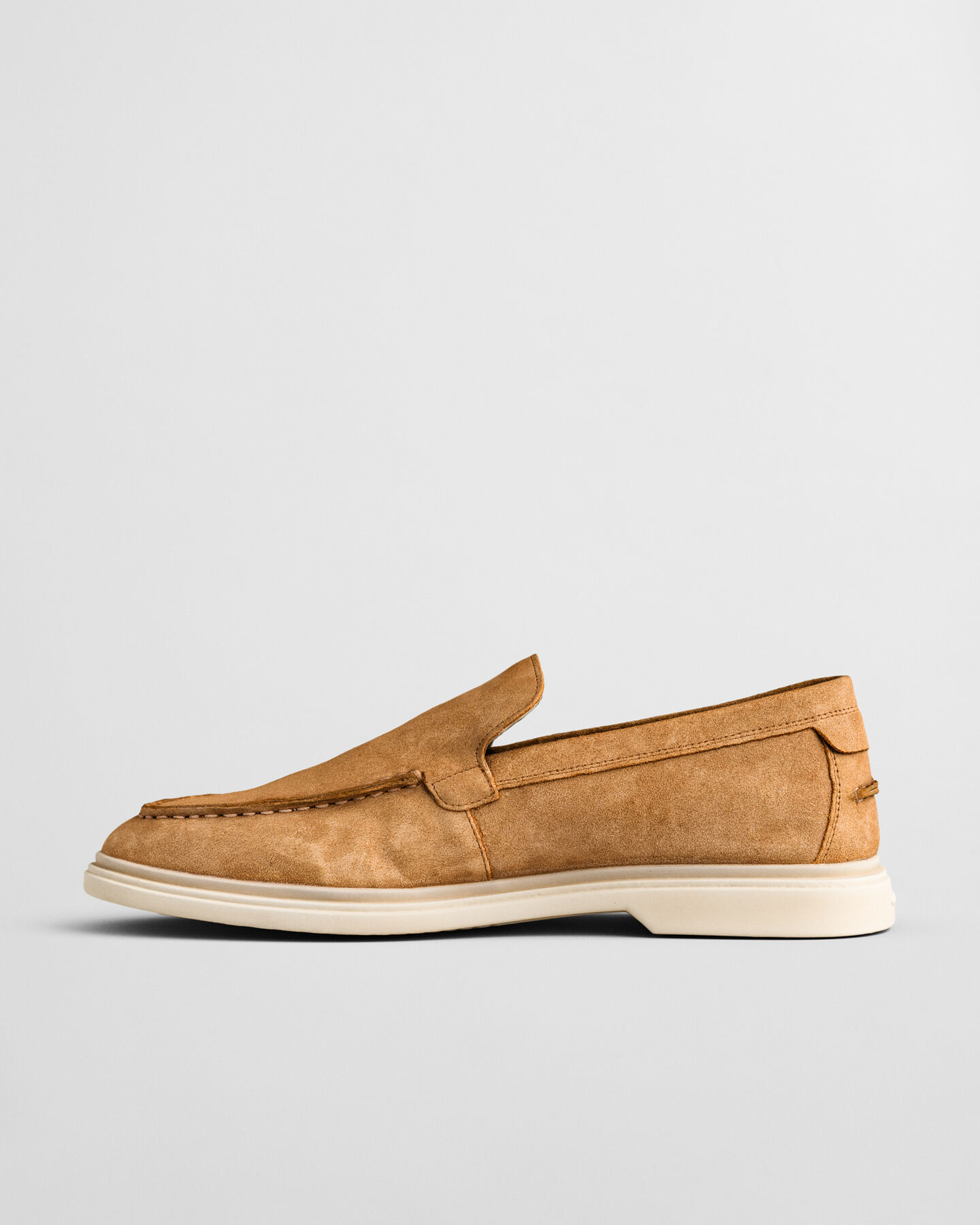 Boery Loafer aus Veloursleder