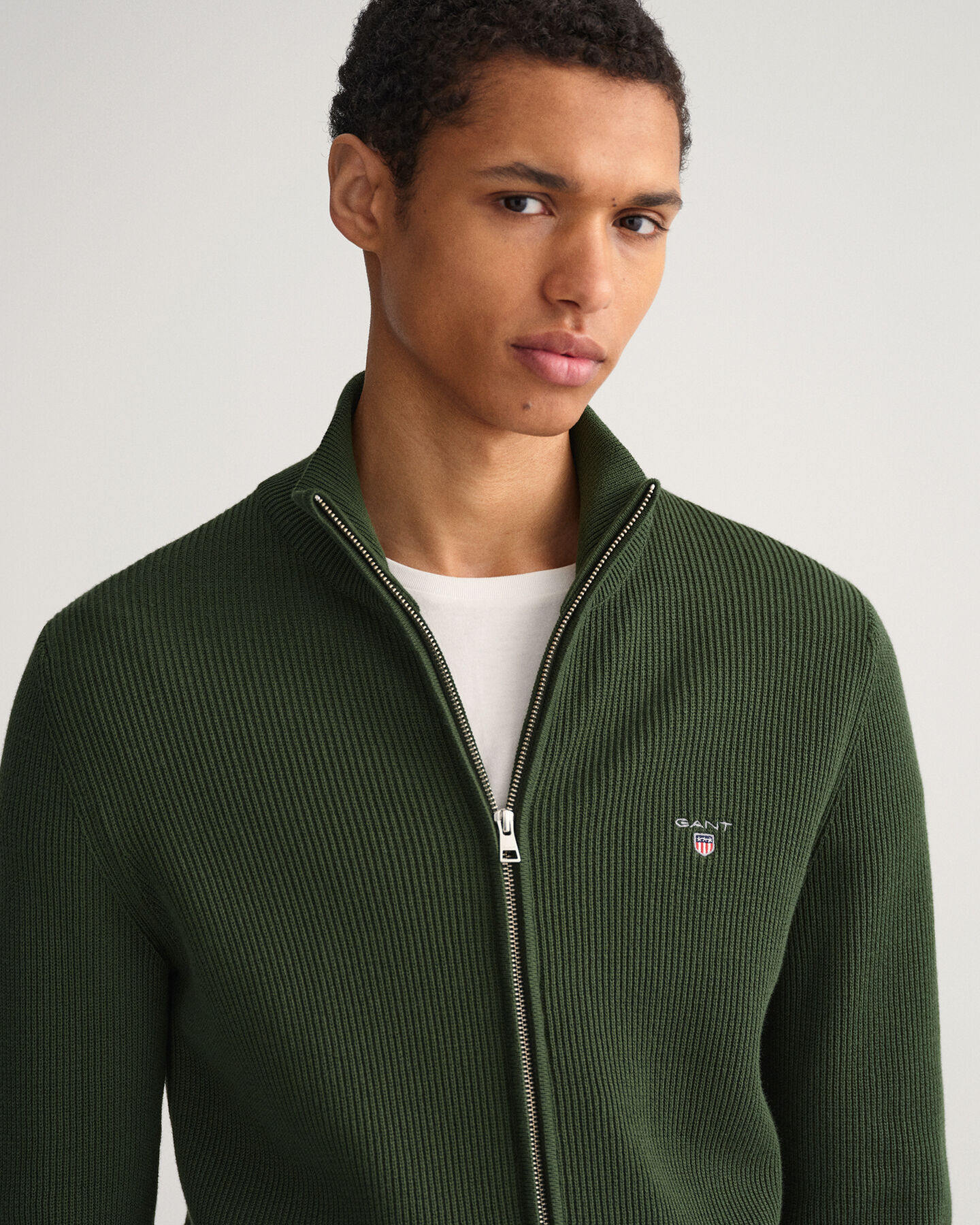 Strickjacke mit gerippter Struktur