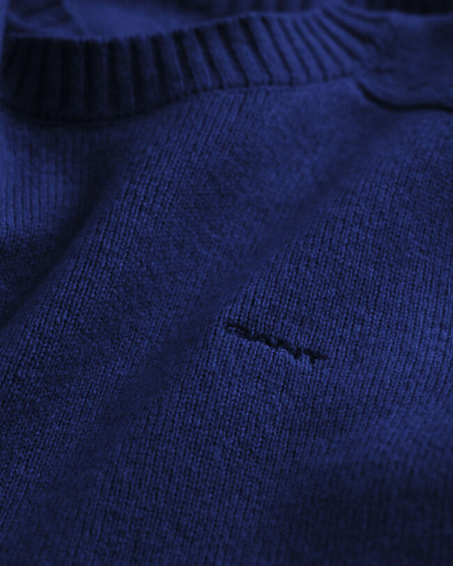 Rundhalspullover aus Wolle mit Sattelschulter