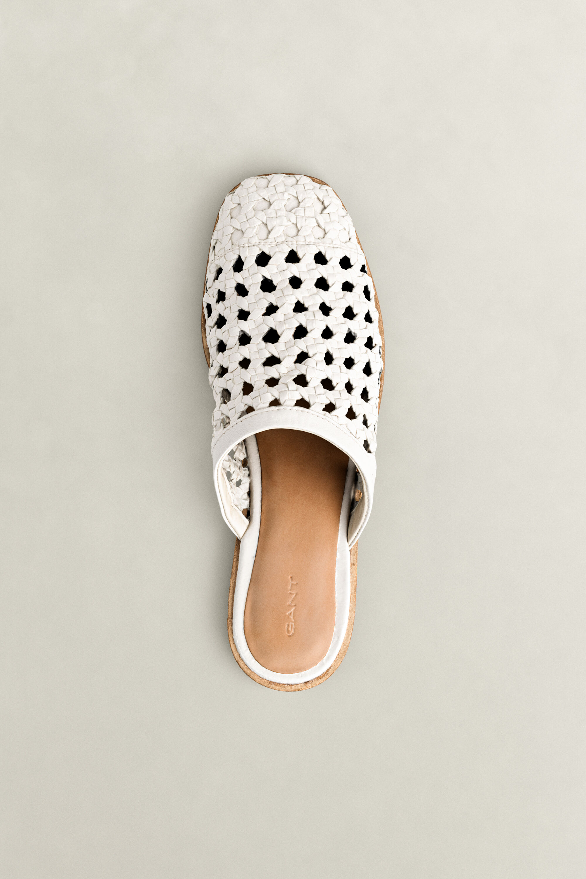 Gimble Mule aus Leder — EGGSHELL