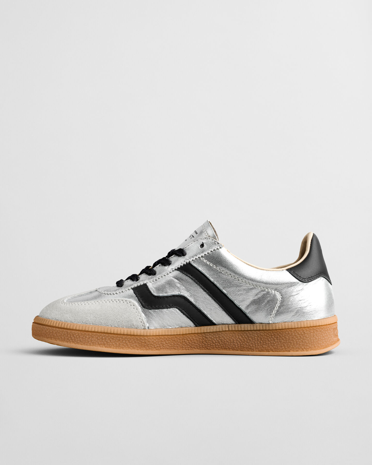 Cuzima Sneaker aus Metallic-Leder