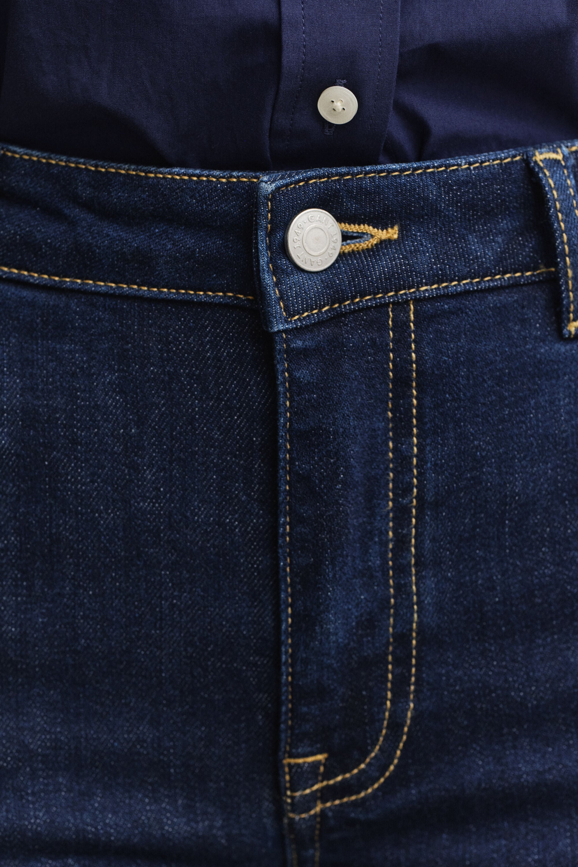 Ausgestellte Slim Fit Stretch-Jeans