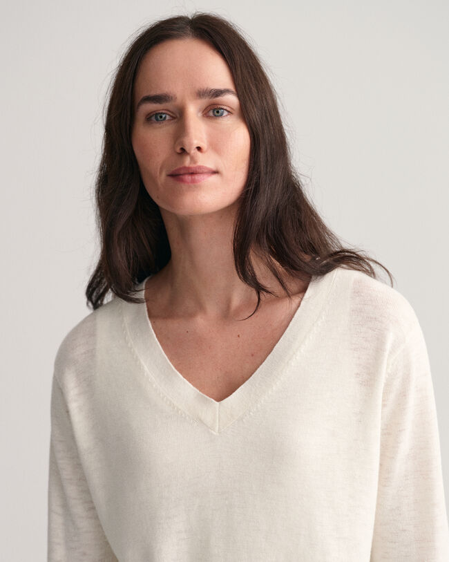 V-Neck Pullover aus Leinenmischgewebe