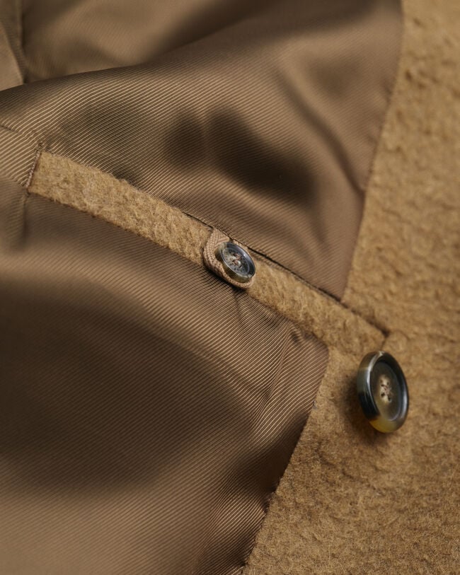 Zweireihiger Wollmantel