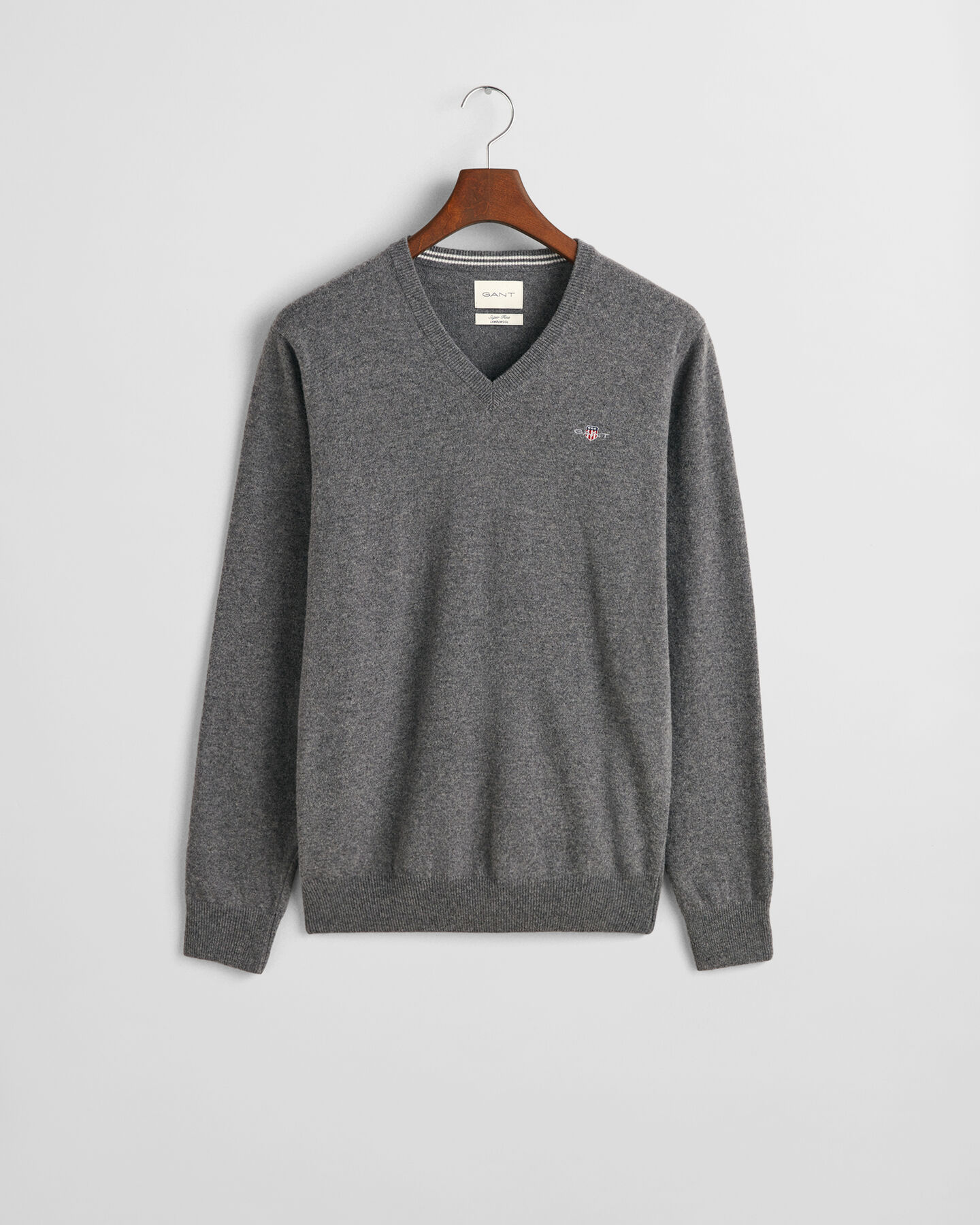 Superfine Lambswool V-Neck Pullover