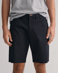 Hallden Slim Fit Twill-Shorts