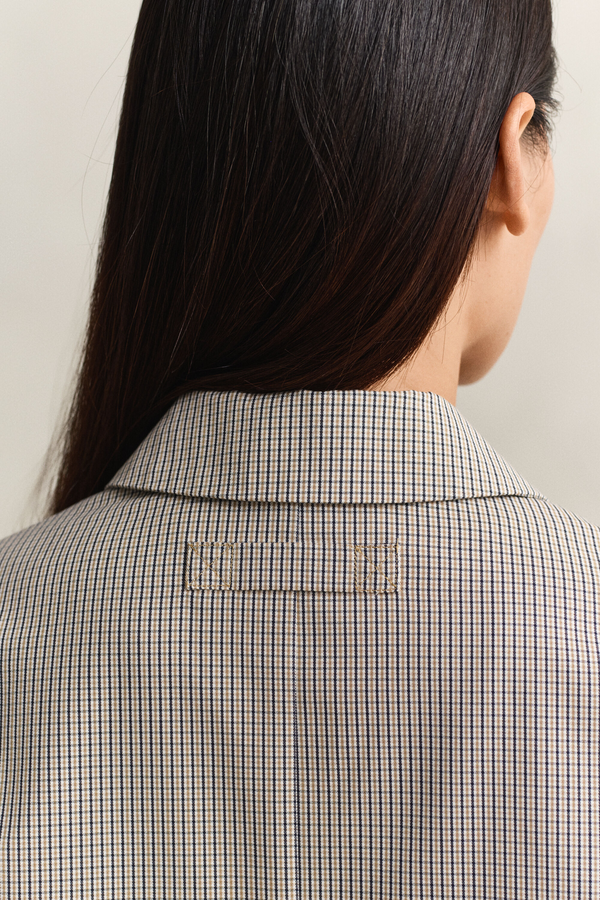 Karierter Kurzmantel