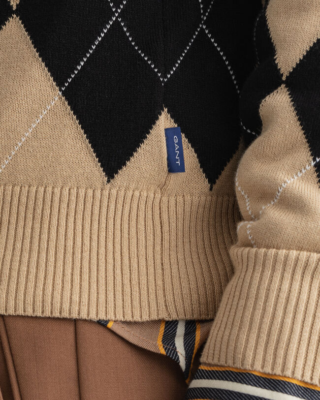 V-Neck Pullover mit Argyle-Muster