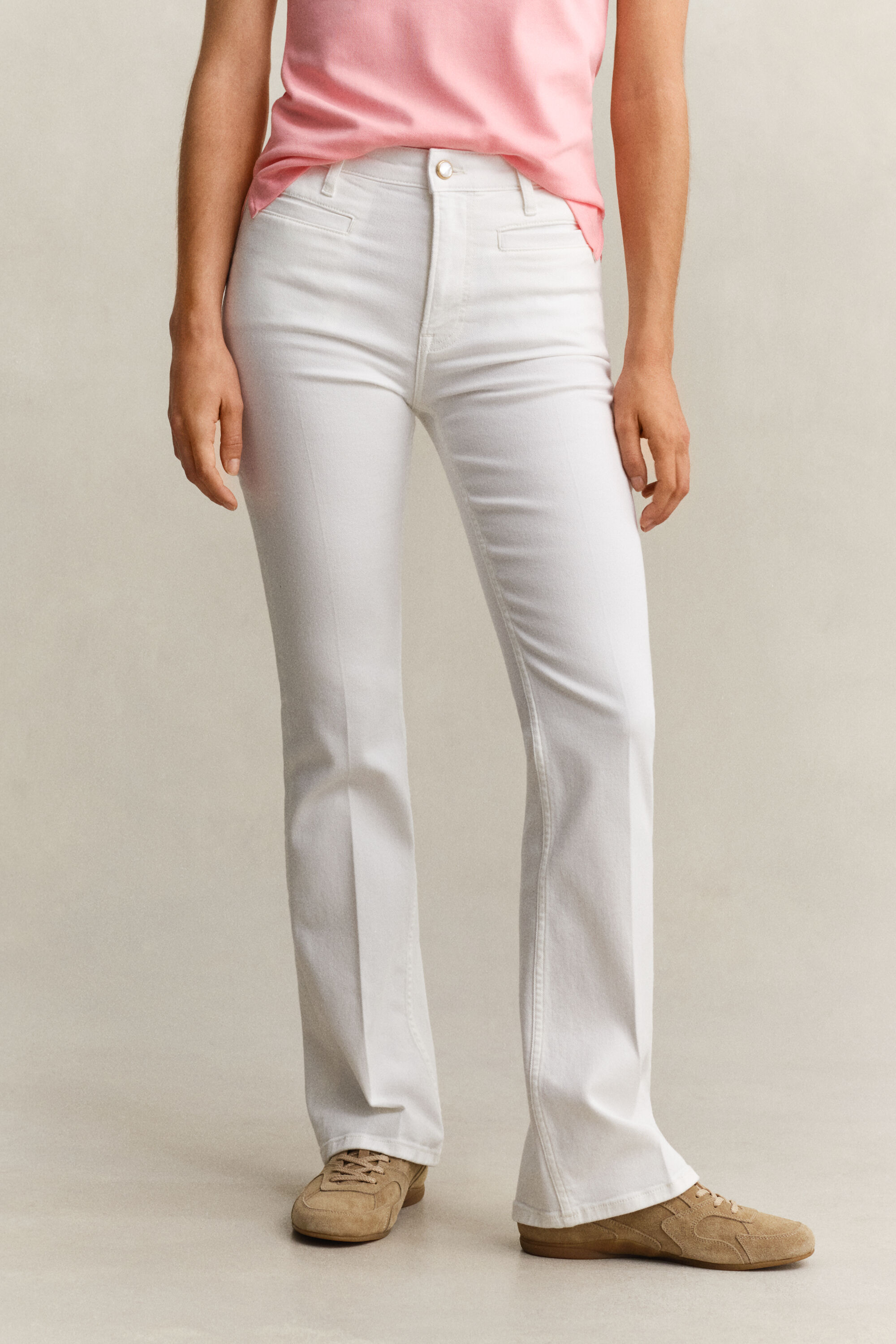 Monogram Jeans mit ausgestelltem Bein