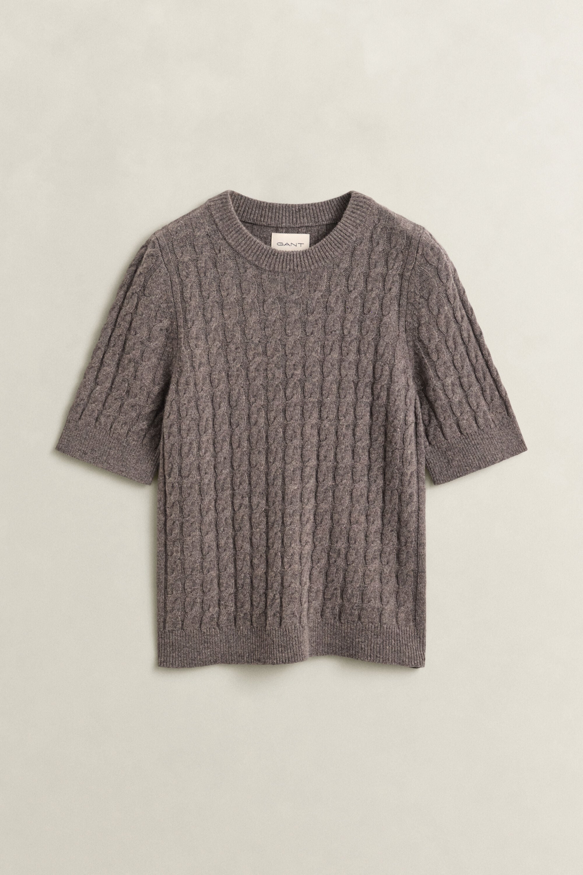 Kurzarmpullover mit Zopfmuster aus Woll-Kaschmir-Mix