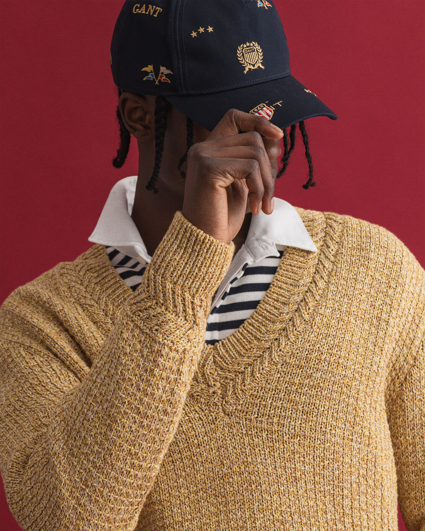 Twisted Color V-Neck Pullover