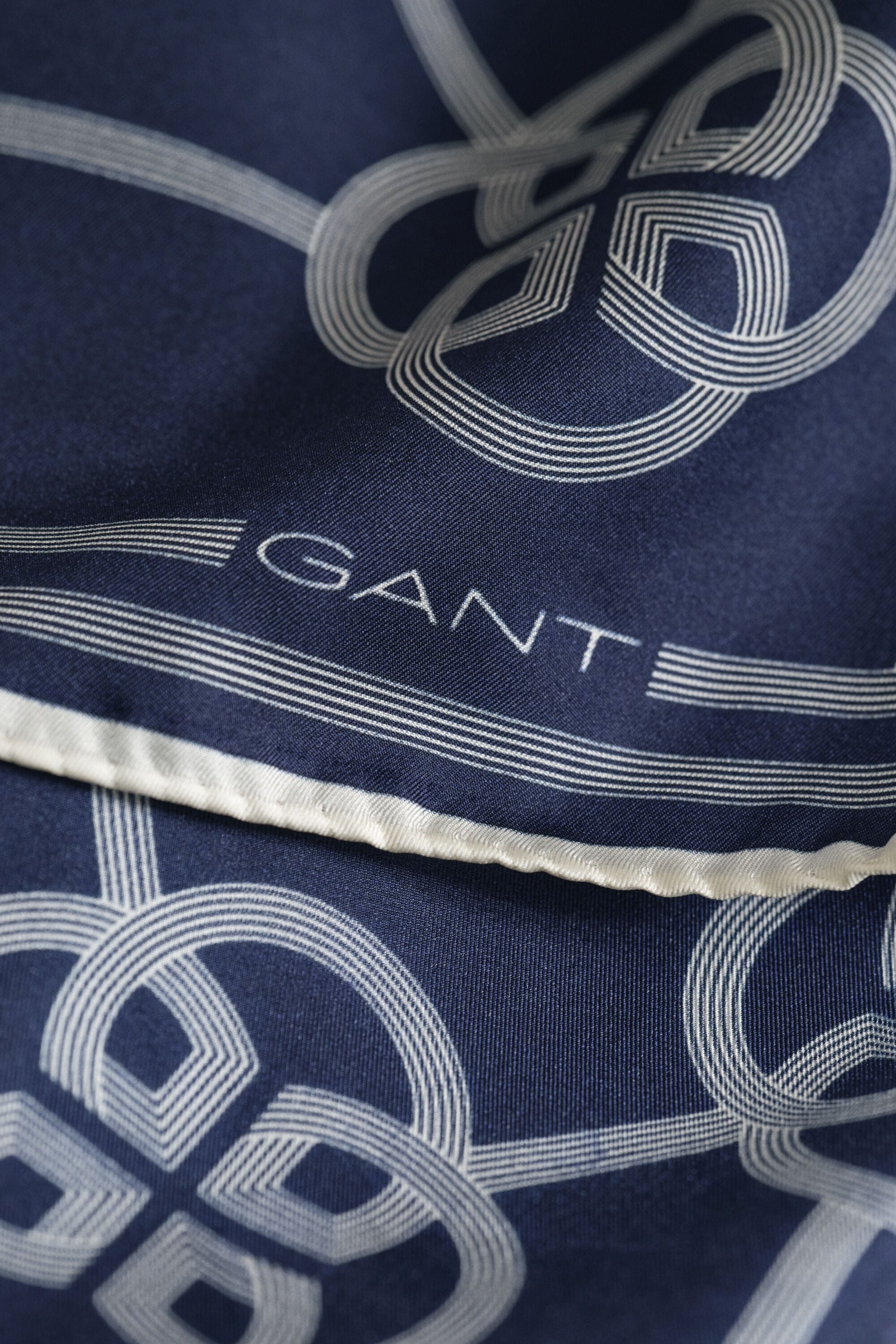 Monogram Seidentuch mit Print