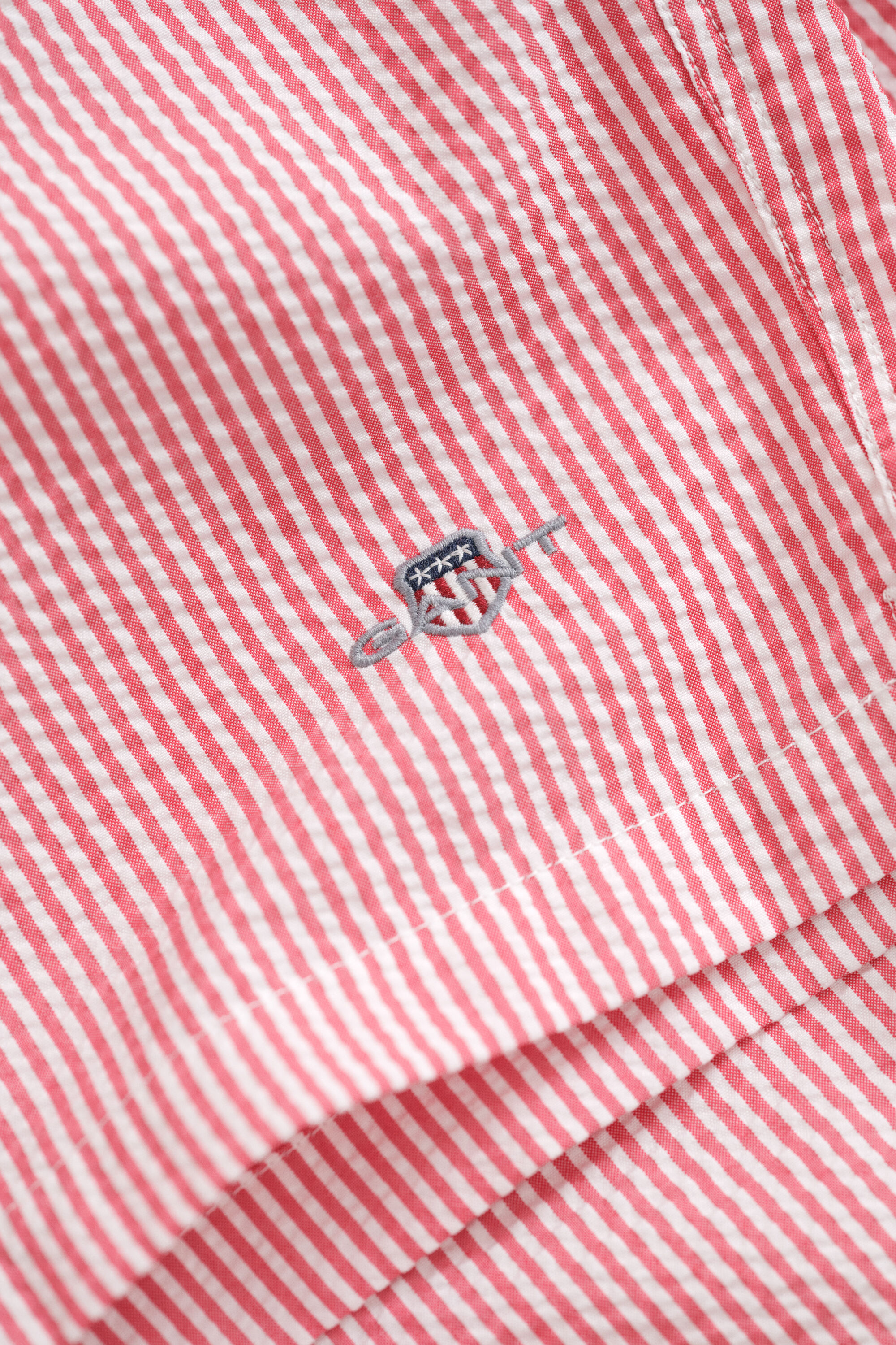 Gestreifte Seersucker Badeshorts