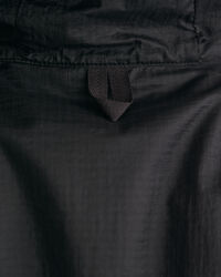 Packbarer leichter Windbreaker