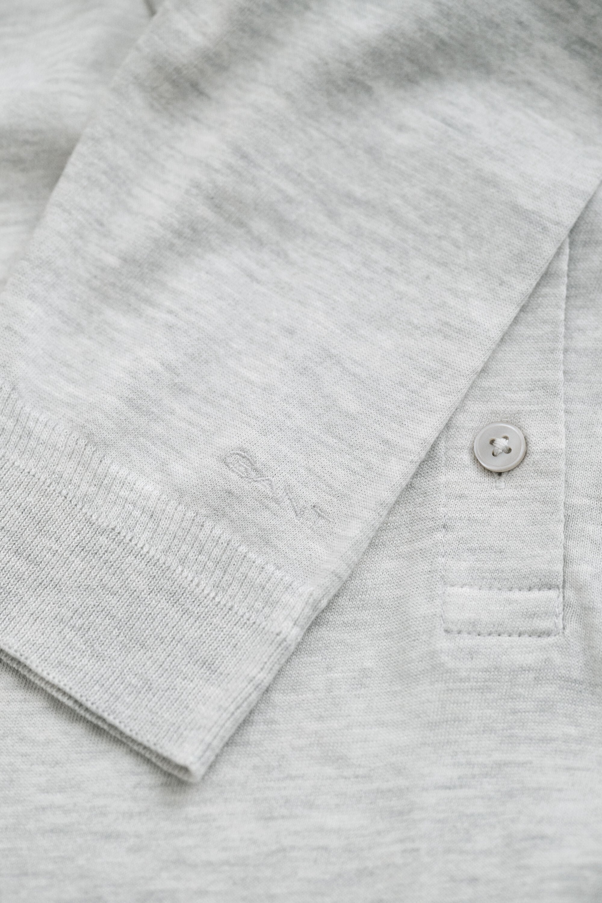 Nahtloses Langarm-Poloshirt