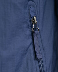 Packbarer leichter Windbreaker