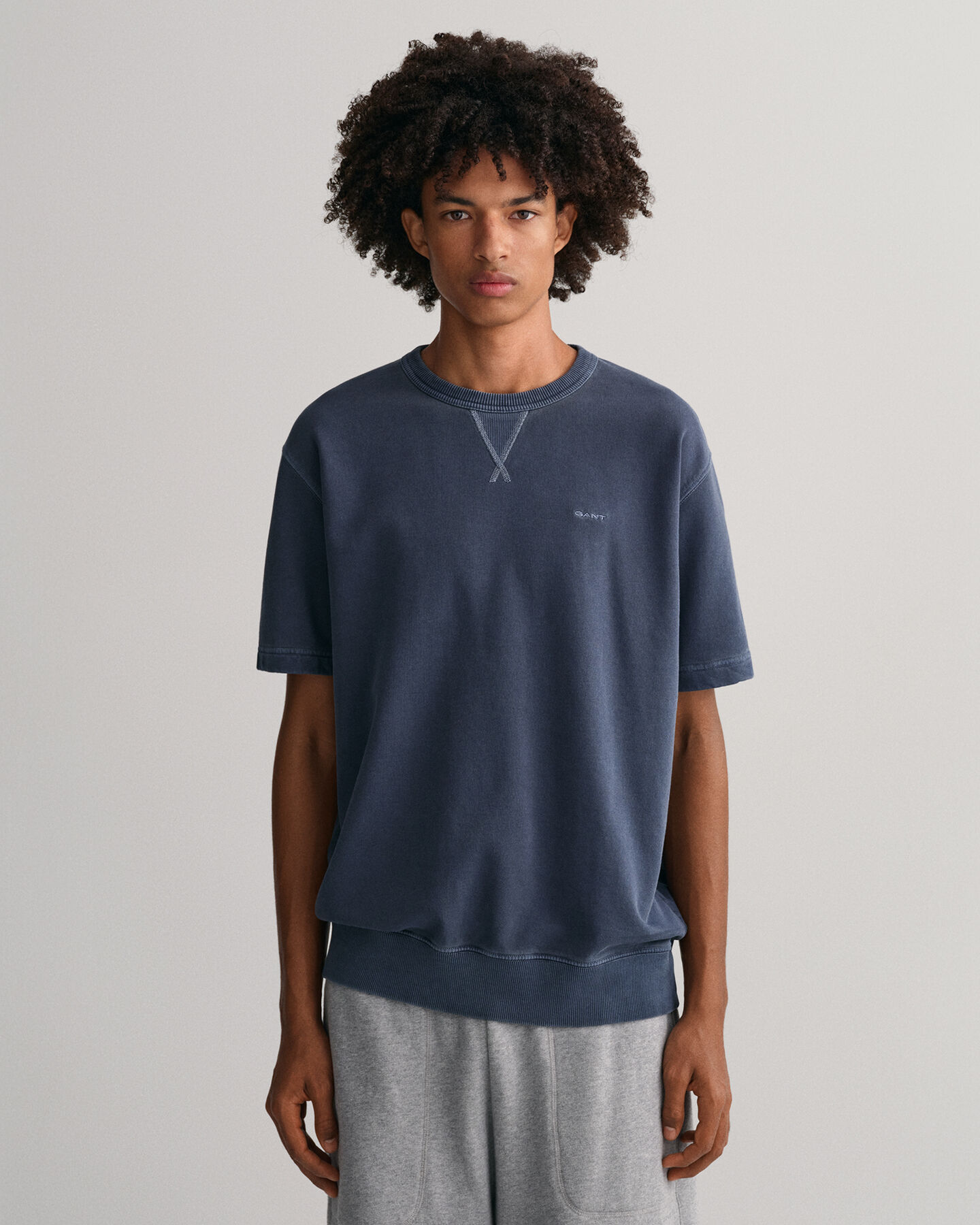 Sunfaded Kurzarm-Sweatshirt