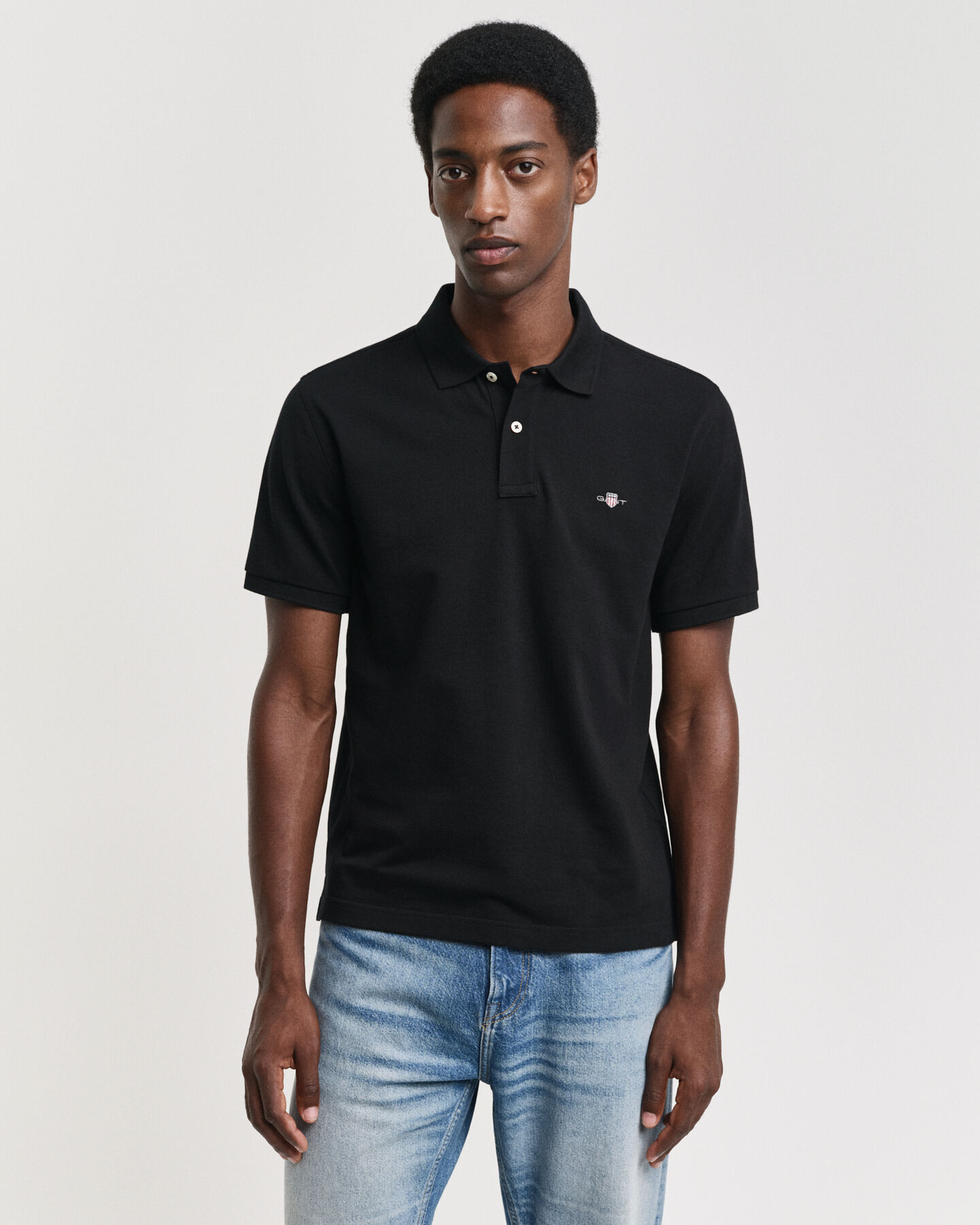 Seasonal Essential Archive Shield Poloshirt mit Stickerei