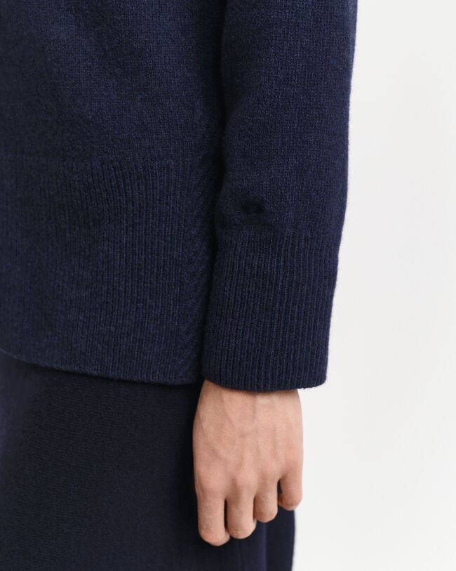 Herringbone Rollkragenpullover mit Detail