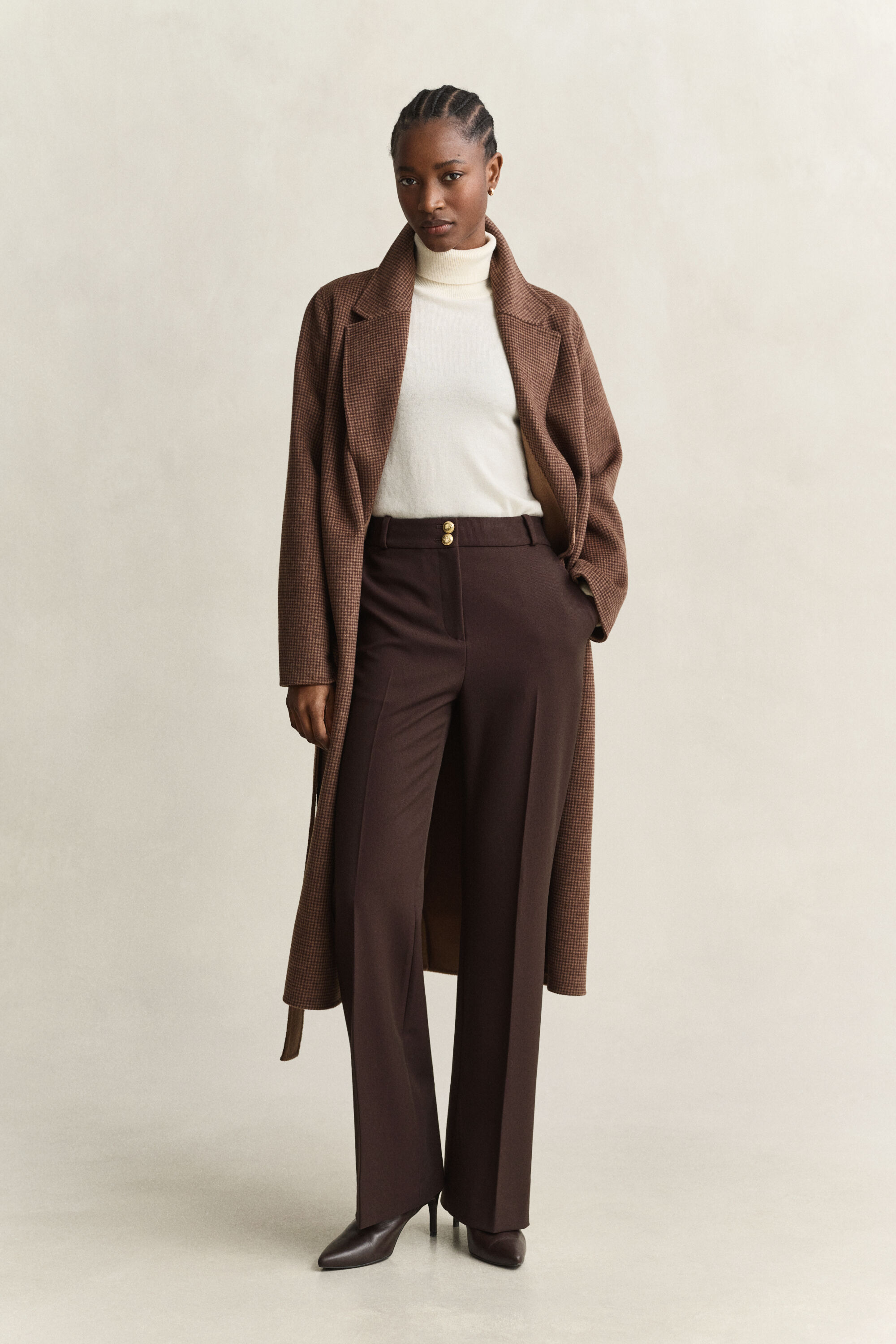 Nautical Hose mit ausgestelltem Bein