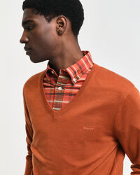 V-Neck Pullover aus extra feiner Merinowolle